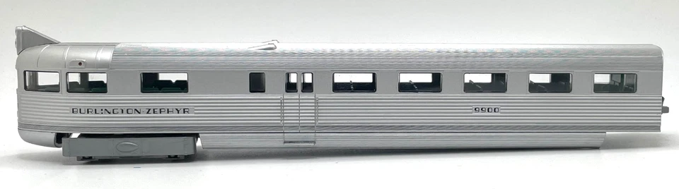 HO CON-COR 001-008724 POST WWII BURLINGTON PIONEER ZEPHYR 3-CAR SET DCC READY - Image 4 of 4