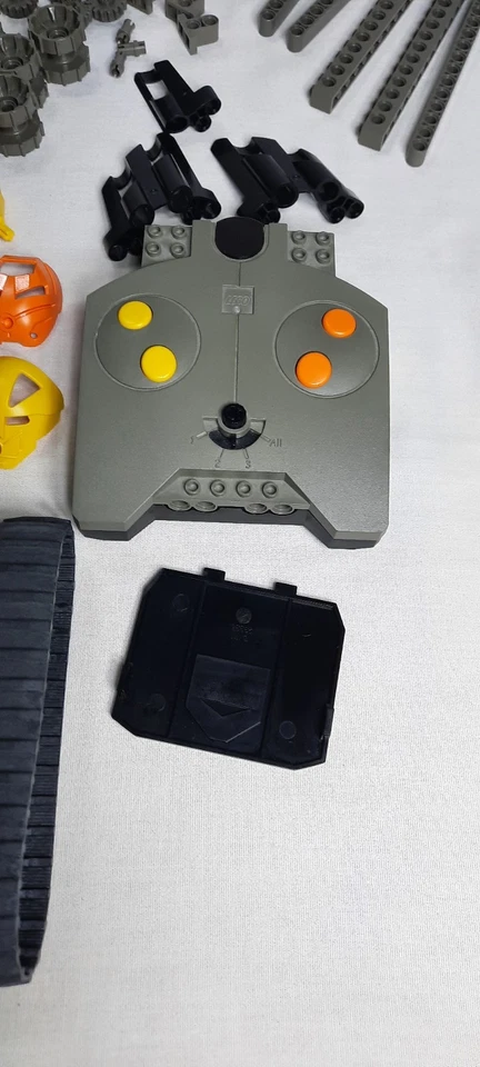 Lego 8539 BIONICLE Manas Incomplete  - Image 3 of 4