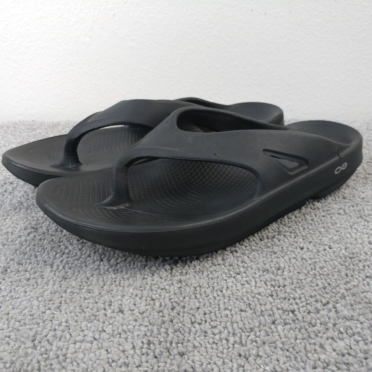 OOFOS Black Recovery Flip Flops Men 13 OOFOS OOahh Recovery Slide Sandal | On Track & Field, Inc main image 3