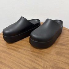 Crocs Dylan Platform Clog Black Slip On Women Sz 8 Sandals Mule Shoes 209869-001