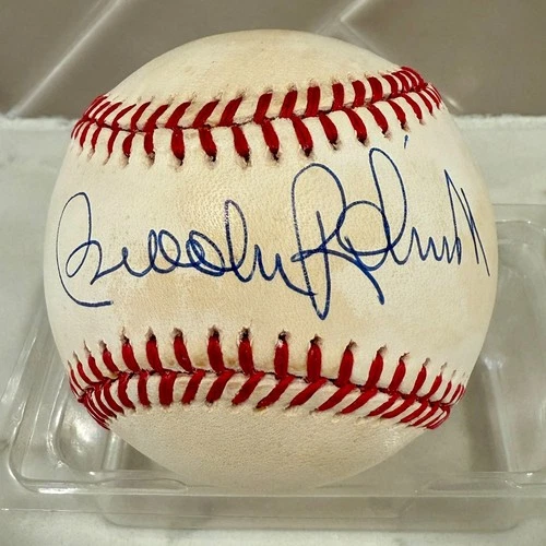 Brooks Robinson Signed Auto MLB Baseball Ball (no COA)