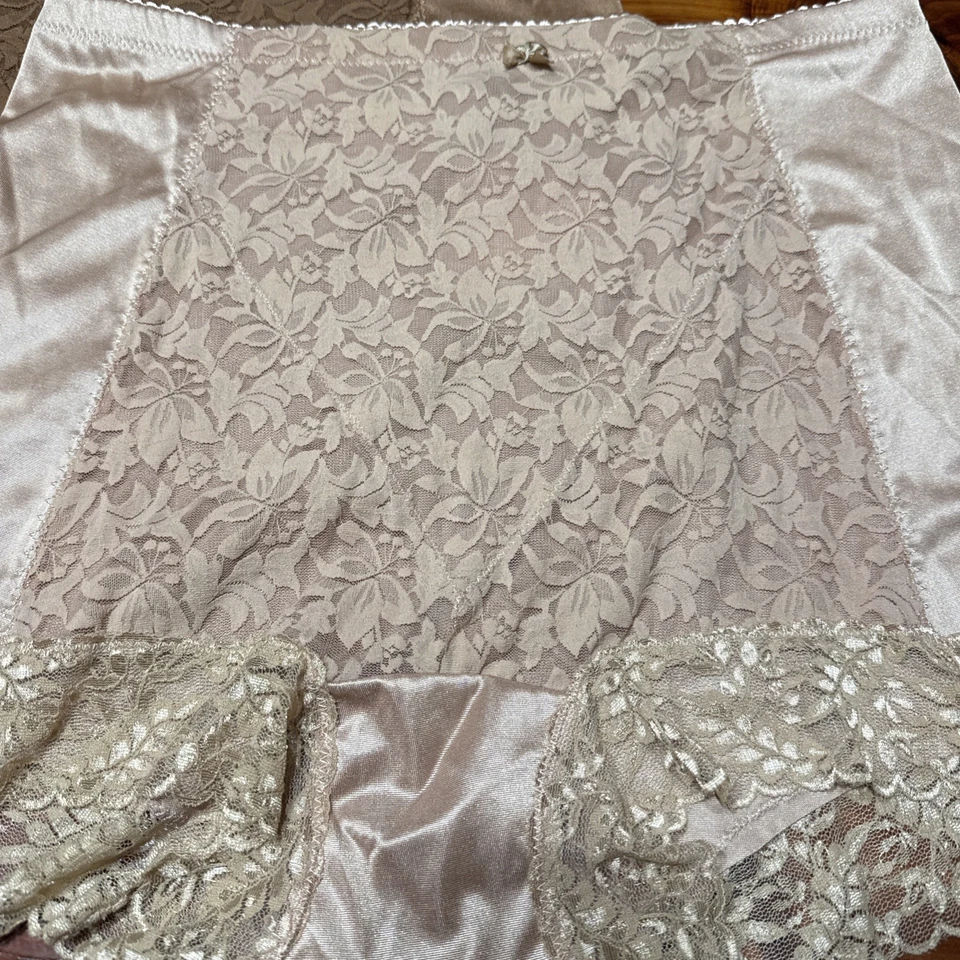 Paquete de 2 pantalones cortos bragas de encaje de cintura alta de cintura alta para mujer Foto 2 de 4