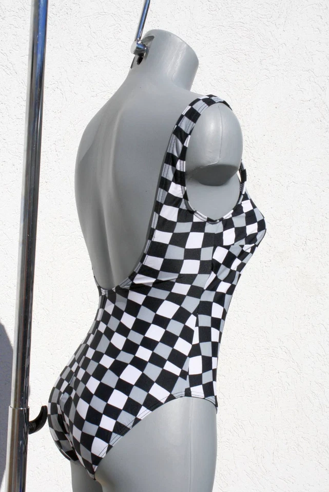 Saison-2023/24 702277-051 Solar Badeanzug mit breiten Trägern Schwarz KARO in 38 - Bild 3 von 4