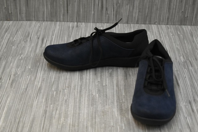 sillian pine clarks shoe