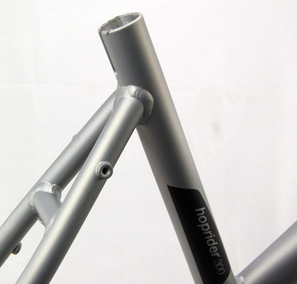 28 Zoll Damen Trapez Fahrradrahmen RH 45 cm Trekkingrad silber Alu Trapezrahmen - Bild 2 von 4