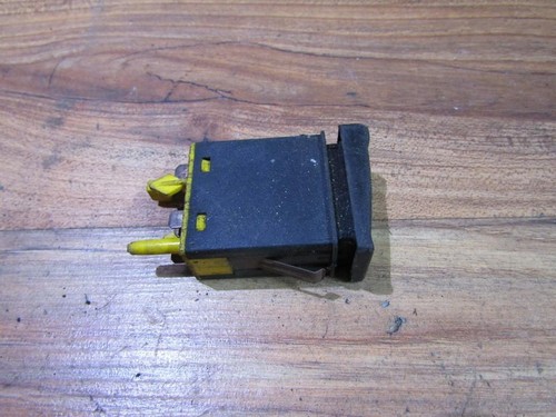 893941563 Schalter Nebelscheinwerfer  Audi 100 DE127558-05