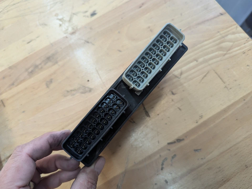 Honda 2002-2007 FSC600 600 Silverwing Scooter OEM PGM FI Unit CDI ECU WORKS OEM - Image 3 of 4