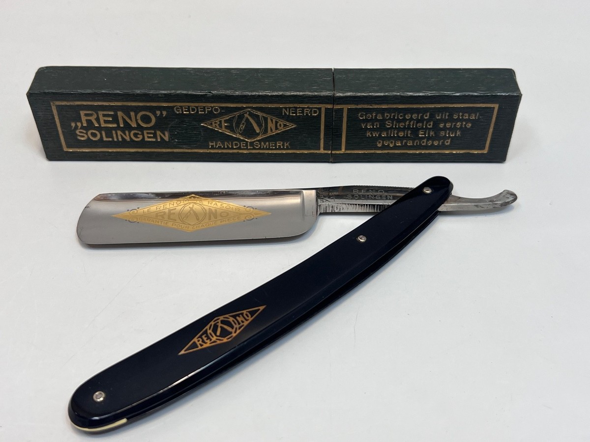 1930 RENO Solingen Straight Shaving Razor Gold Etched Blade w/Case