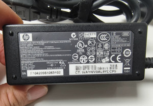 HP HSTNN-CA18 19.5V 2.05A 40W 4.0*1.7 Laptop Netzteiladapter Ladegerät