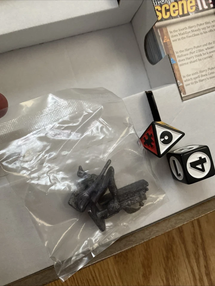 2011 Scene It? HARRY POTTER: THE COMPLETE CINEMATIC JOURNEY DVD Board Game ~Nice - Image 2 of 4