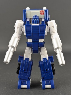 Transformers Kingdom Pipes complete Hasbro WFC Deluxe Generations