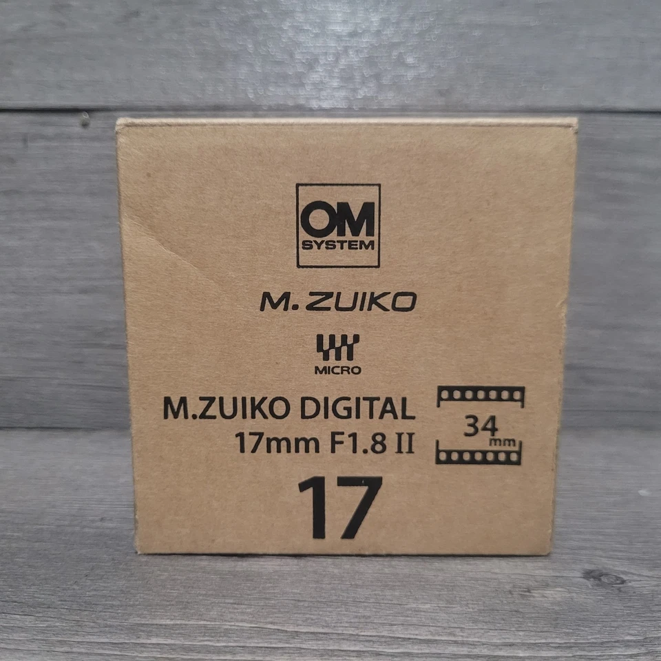 OM 系统 M.Zuiko 数码 17 毫米 f/1.8 II 镜头适用于 Micro Four Thirds #V336020BW000 — 第 2/3 张图片