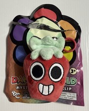 RARE OFFICIAL Dandy s World Sprout Mystery Blind Bag Keychain Clip