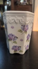 CW Fine Porcelain Collection Hydrangeas Flora Vase Carol Wilson Fine Arts 3.5"