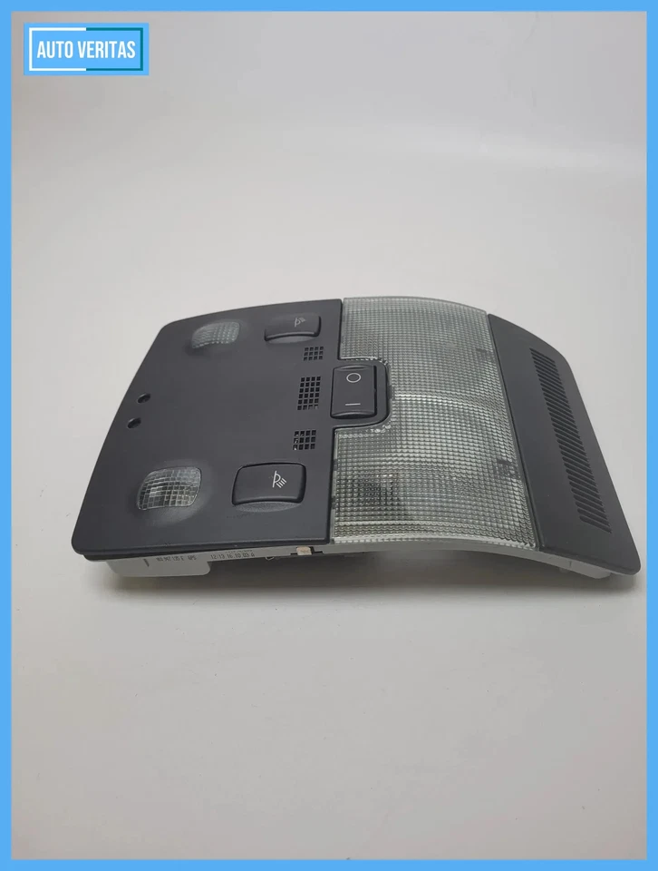 Original Audi A4 (8E/B6/B7) interior lamp 8E0947565 - Image 4 of 4
