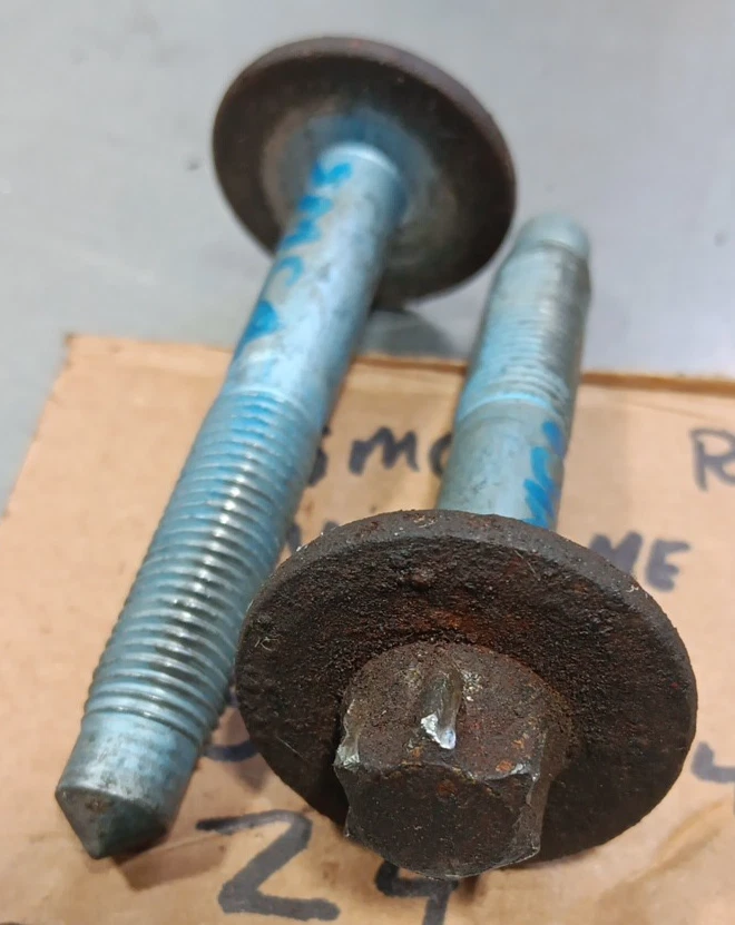 SMART FOR TWO FORTWO BRABUS 2009 REAR SUSPENSION CRADLE SUBFRAME BOLT 0009904711 - Image 4 of 4