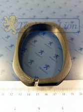 Anneau de fixation de soufflet de levier de vitesses Peugeot 504 cc ->1.657.369