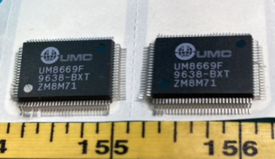 Lot of 2) UM8669F UMC Integrated Circuits, QFP-100 Super I/O Chip