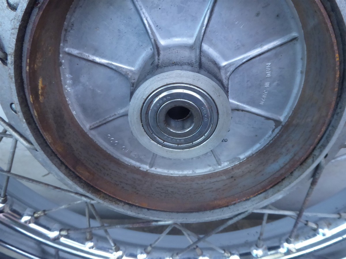 kz17さま 1977 Kawasaki KZ400 K748) rear wheel rim 18in | eBay