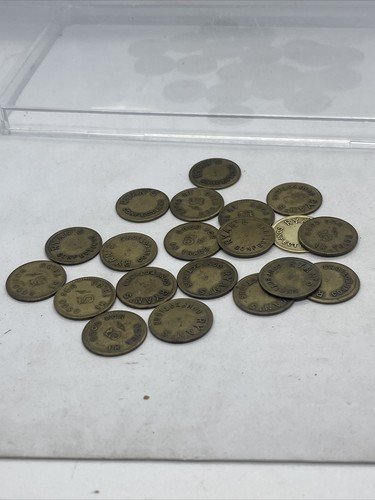 Vintage “RARE” “Ryan’s Confections” Tokens (20) 5 Cent Coins - Picture 3 of 11