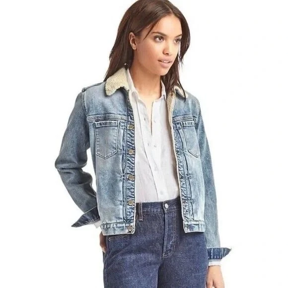 Gap womens sherpa jacket sales