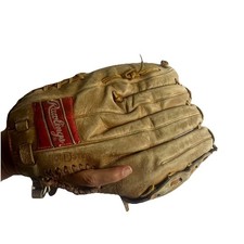 Rawlings Adult Softball Glove Pre Owned