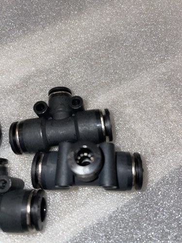 PNEUMATIC Air Fittings Push To Connect Fittings 3/8'' x 1/4'' x 3/8 Inch 5 Pc. - Picture 6 of 9