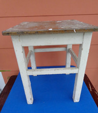 Antiker uralter  Holzhocker Küchenhocker 46 cm hoch Shapy