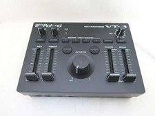 ROLAND VT-4 Voice Transformer Vocal Effects Processor Mic Harmonizer Vocoder