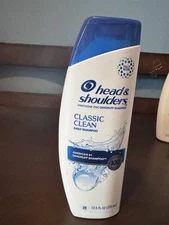 Head and Shoulders Dandruff Shampoo, Classic Clean, 8.45 fl oz