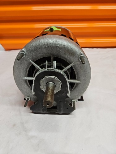 Century AC Motor H851V2 7-P56AE09A01-01 Type SC - Picture 5 of 6