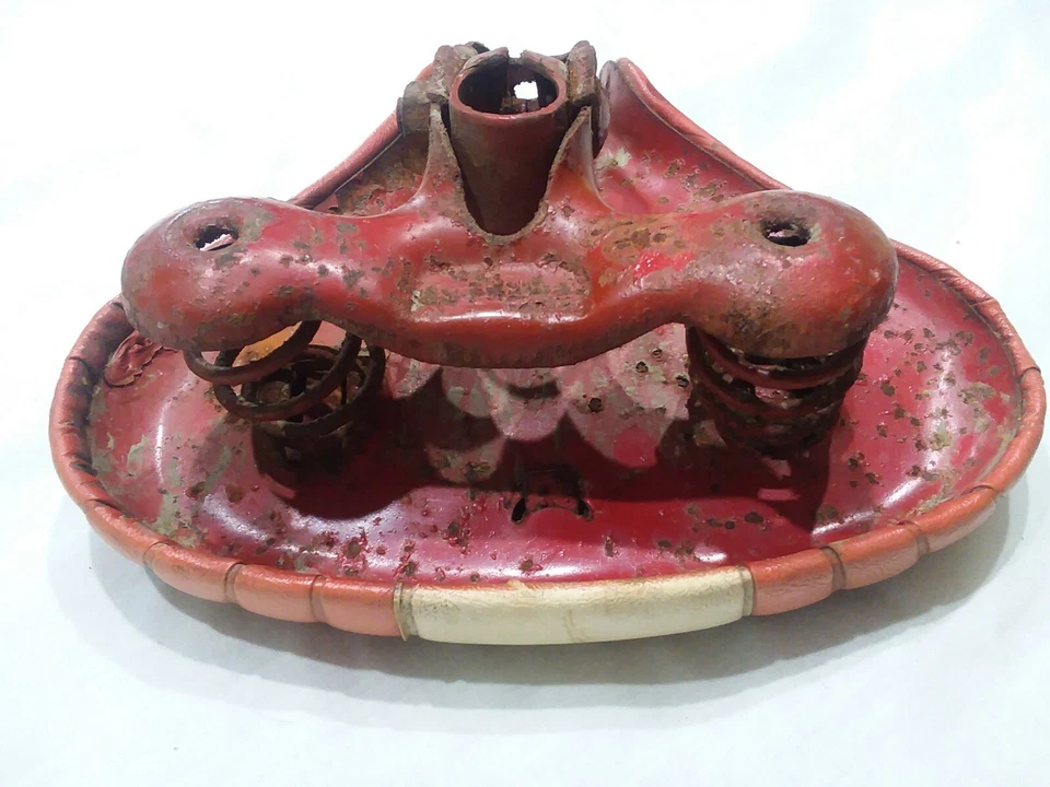 Велосипедное сиденье Vintage Persons - двухцветное красно-белое - Изображение 4 из 4