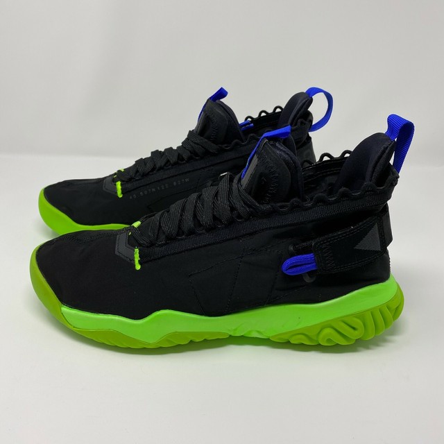 lime green basketball shoes