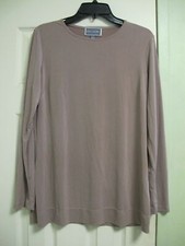 Women's Solids Stretch Knit Long Sleeve Scoop Neck Top Size S M
