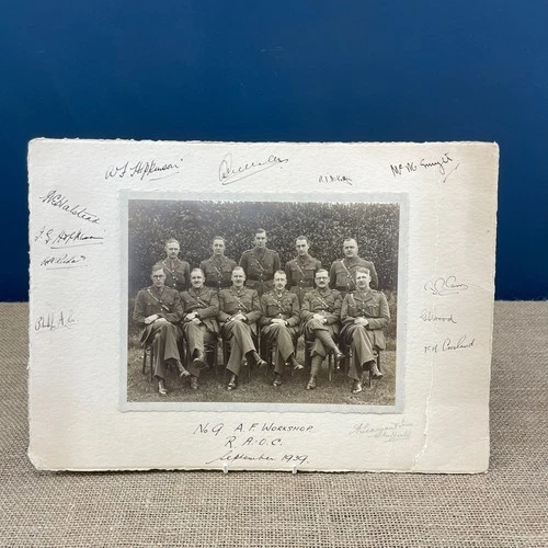 WW2 1939 SOLDIERS NO.9 A.F WORKSHOP R.A.O.C PHOTOGRAPH 35.5cm x 25.5cm SIGNED