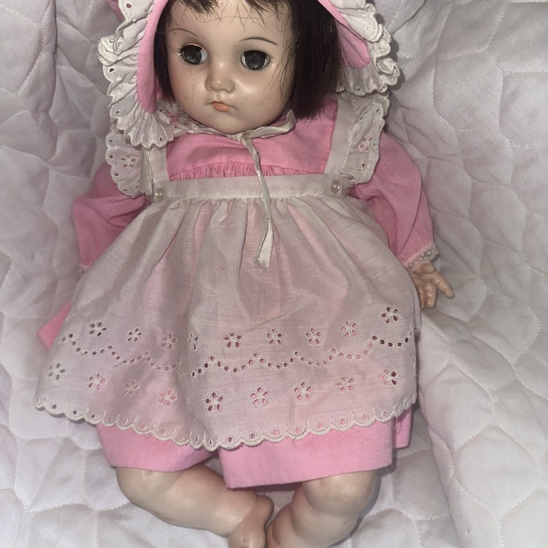 Madame Alexander 18" "Mommie's Pet" #71365 1973 Baby Doll W/ Original outfit VTG