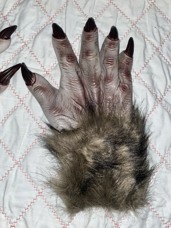 Disfraz Hombre Lobo Manos Con Piel Gran Realismo Talla Adulto Halloween Juegos con disfraces Guante Foto 3 de 4