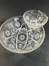 Anchor Hocking Chip and dip bowl set VTG cut glass Approx. 10 1/2" VGC