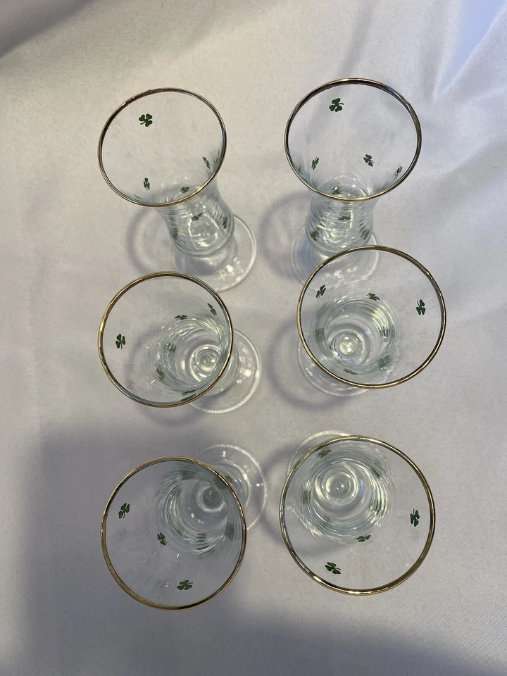 Vintage Irish Clover Glasses With Gold Rim Set of Six - Image 3 of 4