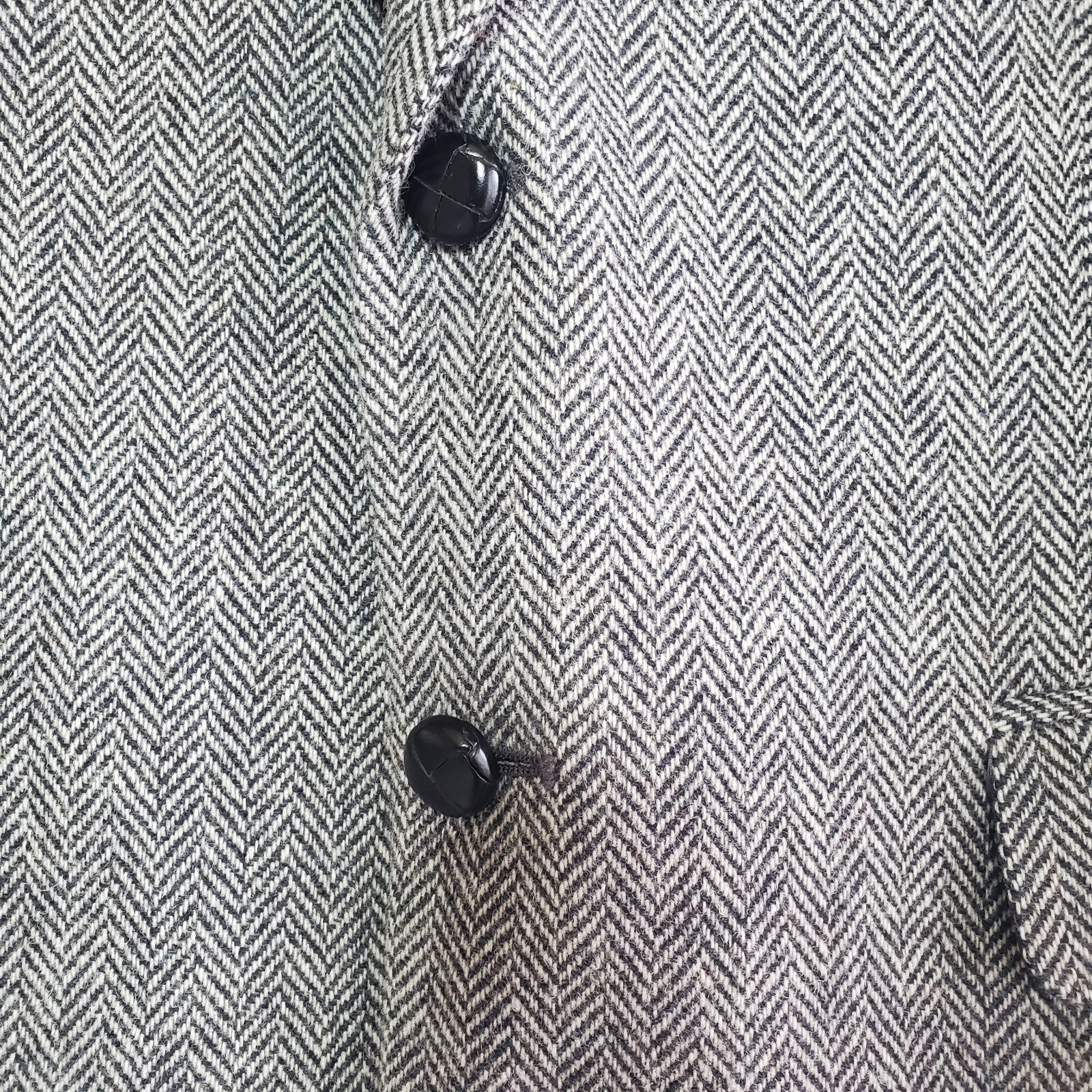 FILA Savile Row Wool Herringbone Single Breasted Sport Jacket Blazer Size Medium Gray