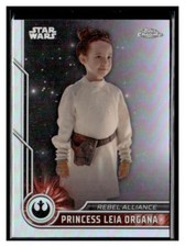 2023 Topps Chrome Star Wars 17 Princess Leia Organa Refractor