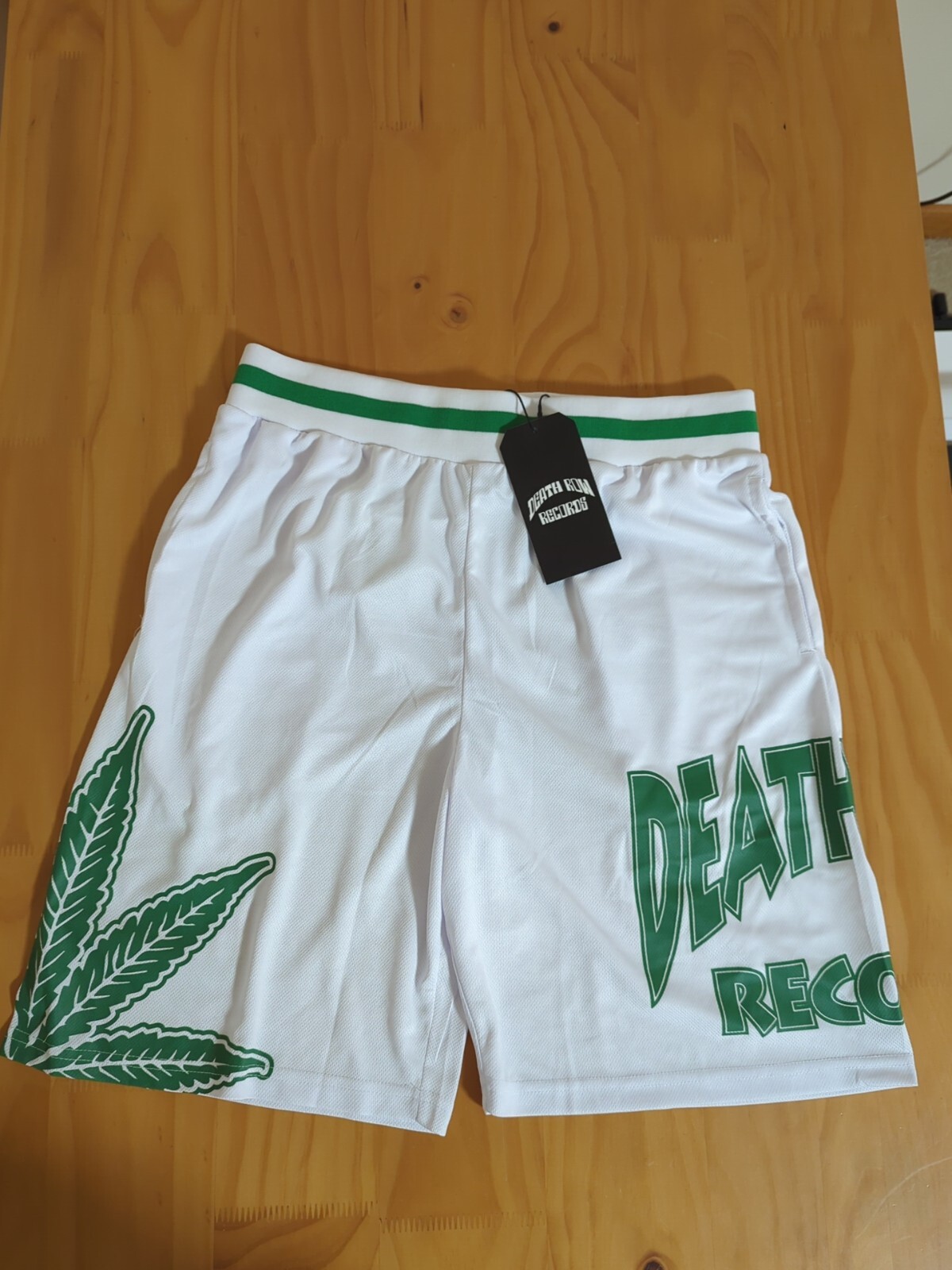 FILA Pantaloncini da basket da uomo Death Row Records verde bianco rari nuovi con etichette medium M
