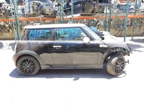 07-13 Mini Cooper OEM Rear Passenger Door Lock Actuator  - Afbeelding 10 van 12