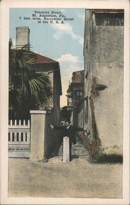 St. Augustine, Florida FL Treasury Street, 7 feet wide, Narrowest Street U.S.A.
