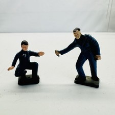 Corgi Toys Ford Holmes Wrecker Mechanic Plastic Figures 1142 *Damaged*