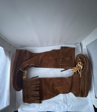Minnetonka 1822 Men's Size 10 Brown Suede Knee High Fringe Top Moccasin Boots