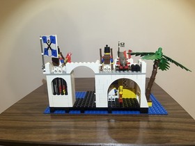 LEGO 6267 Lagoon Lock-Up Pirates (1991) Complete w/ Instructions &ndash; No Box