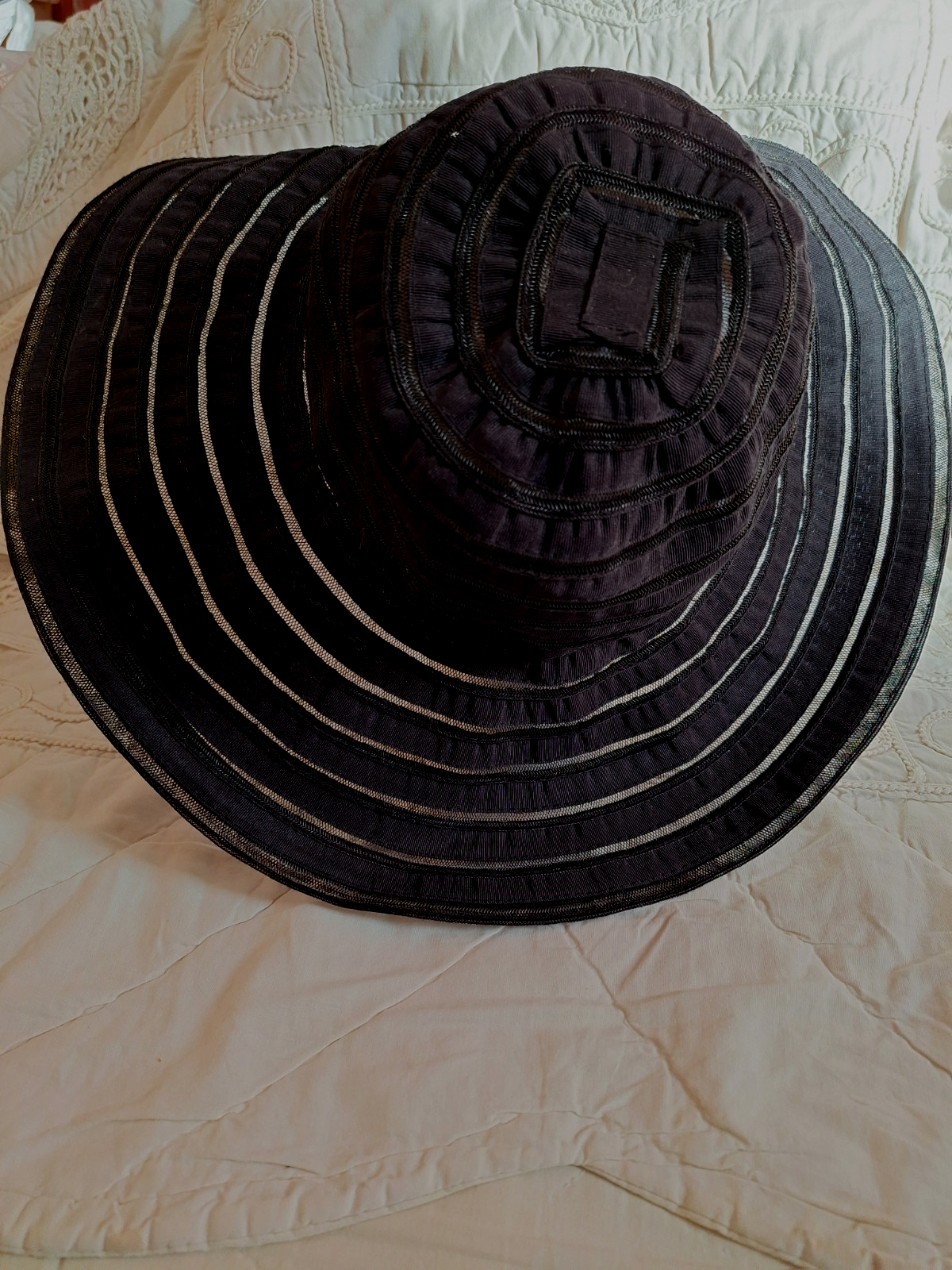 Picture 3 of 4