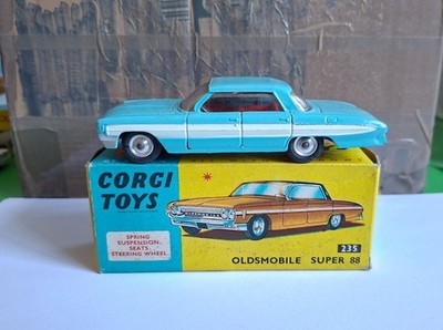 Corgi toys 235 oldsmobile super 88 & nice original box