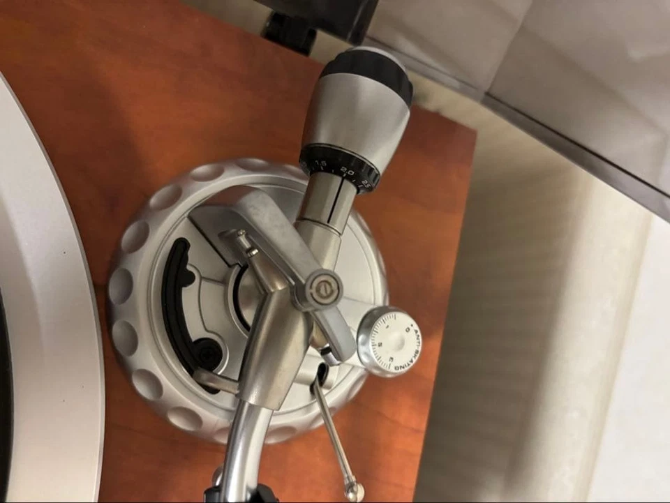 DENON DP-500M Turntable Record Player Direct Drive AC100V Vintage Japan - Image 4 of 4